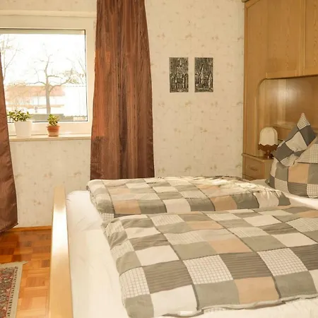 Pensionat Haus Oder Zimmer In Weissenhorn *