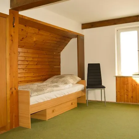 Haus Oder Zimmer In Weissenhorn Pensionat